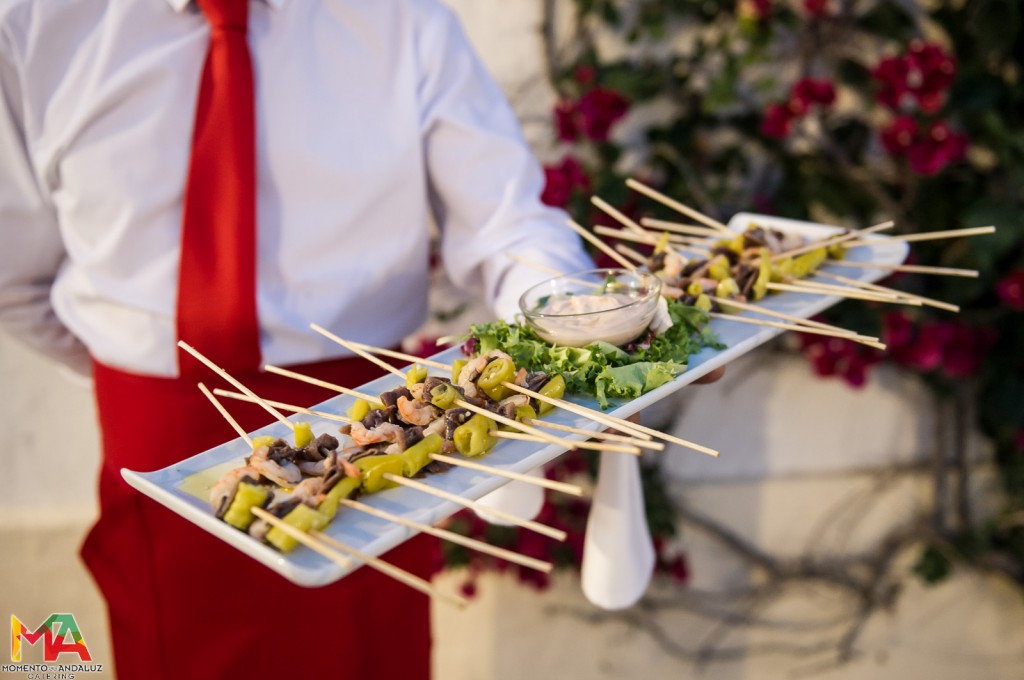 1PINCHOS DE GAMBAS CON GUINDILLAS cóctel de banquete de bodas